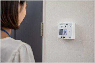 顔認証端末「ノクトア(Knoctoi)」、顔認証入退室管理システム